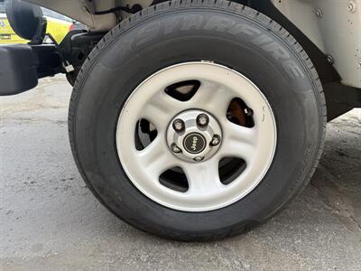 1999 Jeep Wrangler Sport  4X4 - Photo 37 - Flushing, MI 48433