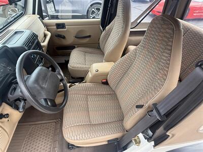 1999 Jeep Wrangler Sport  4X4 - Photo 14 - Flushing, MI 48433