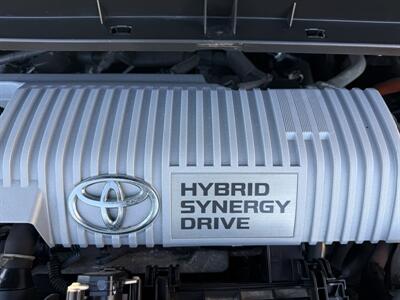 2011 Toyota Prius Three Hybrid - Photo 33 - Flushing, MI 48433