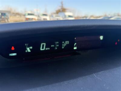 2011 Toyota Prius Three Hybrid - Photo 15 - Flushing, MI 48433