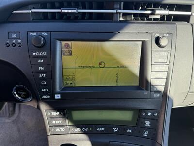 2011 Toyota Prius Three Hybrid - Photo 14 - Flushing, MI 48433