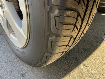 2011 Toyota Prius Three Hybrid - Photo 30 - Flushing, MI 48433