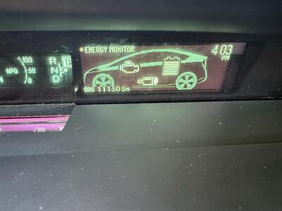 2011 Toyota Prius Three Hybrid - Photo 11 - Flushing, MI 48433