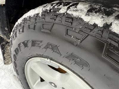 2001 Jeep Cherokee Sport 4X4 - Photo 36 - Flushing, MI 48433