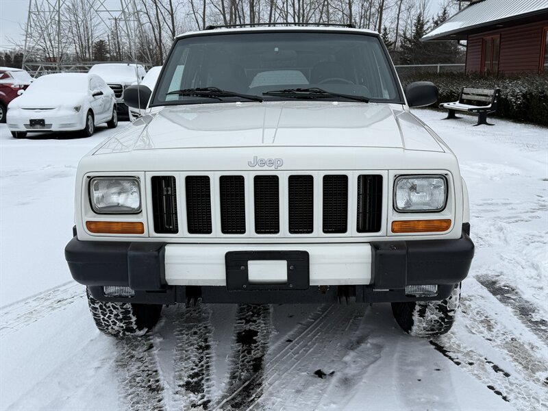 2001 Jeep Cherokee Sport  4X4