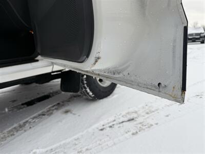 2001 Jeep Cherokee Sport 4X4 - Photo 29 - Flushing, MI 48433