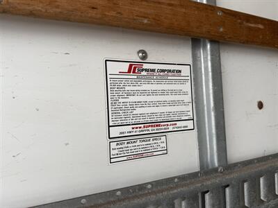 2016 Ford F-450 Super Duty 6.8L V10  16' x 8' x 8' Box Truck - Photo 11 - Flushing, MI 48433