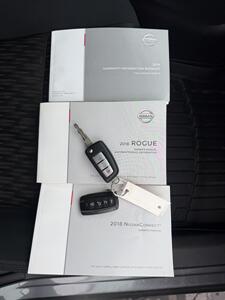 2018 Nissan Rogue S  AWD - Photo 30 - Flushing, MI 48433