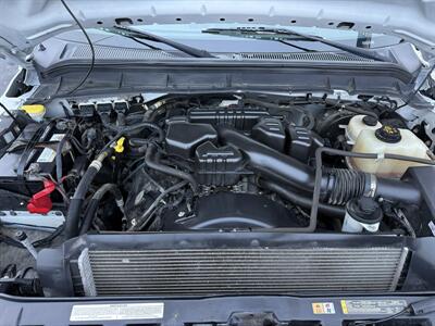 2014 Ford F-250 Super Duty XL Crew Cab 4X4 - Photo 32 - Flushing, MI 48433