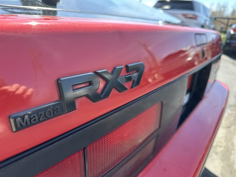 1988 Mazda RX-7 SE photo