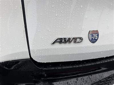 2021 Toyota Sienna XLE 7-Passenger  AWD - Photo 9 - Flushing, MI 48433