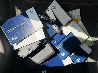 2011 Nissan LEAF SV   - Photo 27 - Flushing, MI 48433