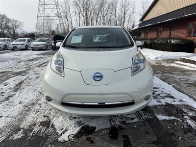 2011 Nissan LEAF SV   - Photo 2 - Flushing, MI 48433