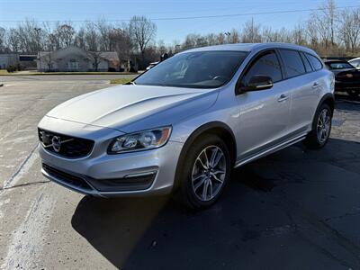 2015 Volvo V60 Cross Country T5  AWD - Photo 3 - Flushing, MI 48433