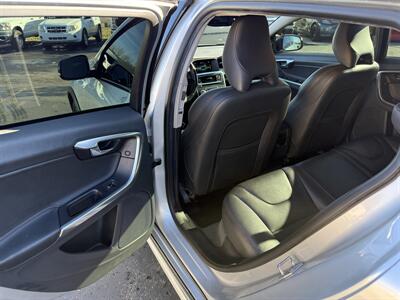2015 Volvo V60 Cross Country T5  AWD - Photo 20 - Flushing, MI 48433