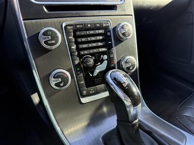 2015 Volvo V60 Cross Country T5  AWD - Photo 14 - Flushing, MI 48433