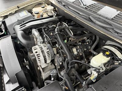 2006 Chevrolet Trailblazer LT 4WD 5.3L V8 - Photo 33 - Flushing, MI 48433