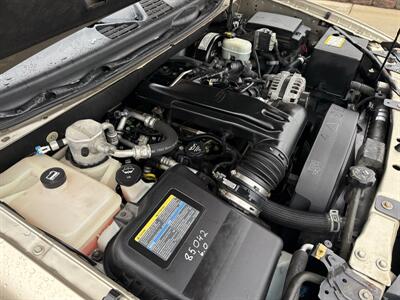 2006 Chevrolet Trailblazer LT 4WD 5.3L V8 - Photo 32 - Flushing, MI 48433