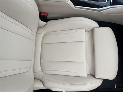 2021 BMW 330i xDrive   - Photo 30 - Flushing, MI 48433