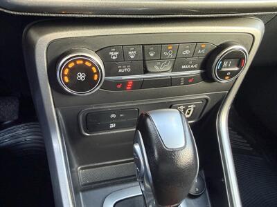 2018 Ford EcoSport SE 4WD - Photo 17 - Flushing, MI 48433