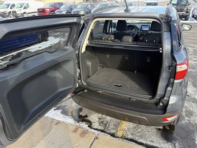 2018 Ford EcoSport SE 4WD - Photo 20 - Flushing, MI 48433
