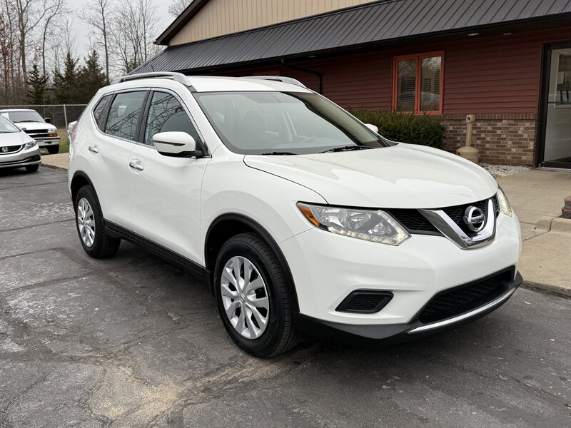 2016 Nissan Rogue S  FWD