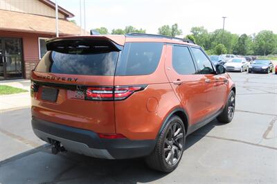 2020 Land Rover Discovery HSE Luxury   - Photo 2 - Flushing, MI 48433