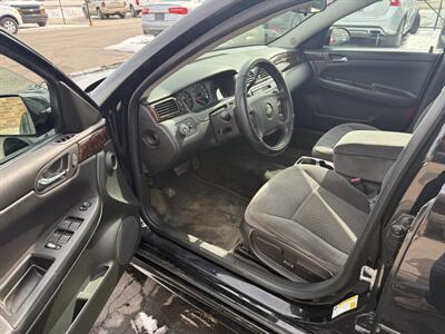2012 Chevrolet Impala LS Fleet 6 Passenger - Photo 10 - Flushing, MI 48433