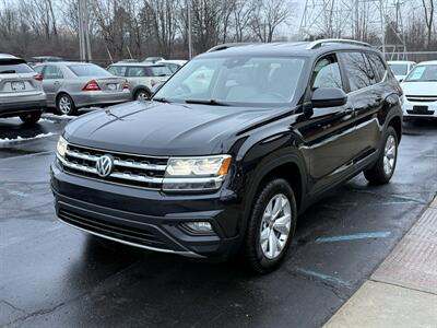 2018 Volkswagen Atlas V6 SE 4Motion   - Photo 2 - Flushing, MI 48433