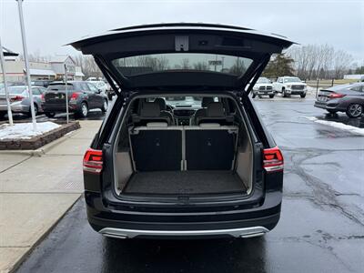 2018 Volkswagen Atlas V6 SE 4Motion   - Photo 24 - Flushing, MI 48433