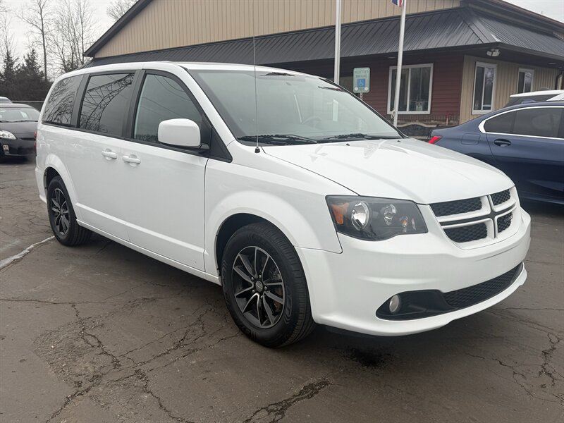 2018 Dodge Grand Caravan GT   - Photo 1 - Flushing, MI 48433