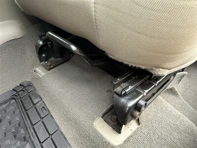 2006 Jeep Wrangler X 6-Speed - Photo 31 - Flushing, MI 48433