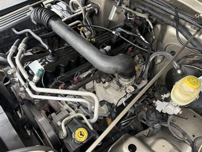 2006 Jeep Wrangler X 6-Speed - Photo 33 - Flushing, MI 48433