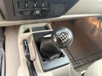 2006 Jeep Wrangler X 6-Speed - Photo 11 - Flushing, MI 48433