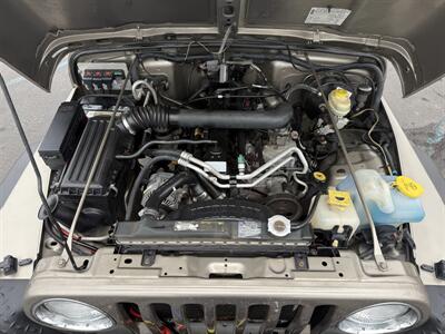 2006 Jeep Wrangler X 6-Speed - Photo 32 - Flushing, MI 48433