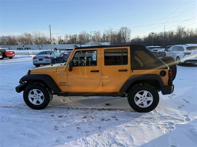 2012 Jeep Wrangler Unlimited Sport 6-Speed 4X4 - Photo 5 - Flushing, MI 48433