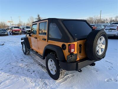 2012 Jeep Wrangler Unlimited Sport 6-Speed 4X4 - Photo 6 - Flushing, MI 48433