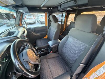 2012 Jeep Wrangler Unlimited Sport 6-Speed 4X4 - Photo 12 - Flushing, MI 48433