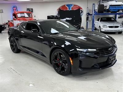 2020 Chevrolet Camaro LT1  6-SPEED - Photo 3 - Flushing, MI 48433