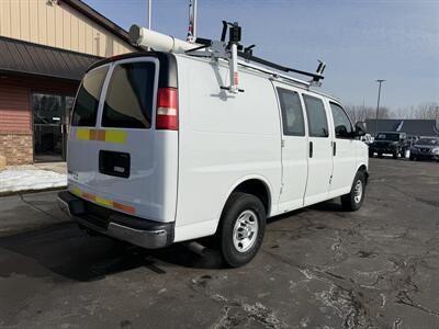 2014 Chevrolet Express 2500  135 " WB Cargo - Photo 5 - Flushing, MI 48433