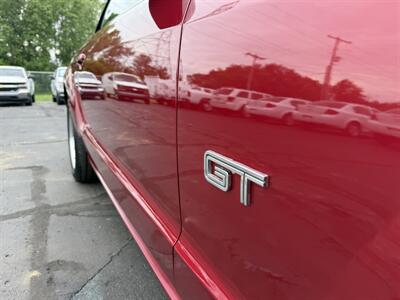 2007 Ford Mustang GT Premium  Convertible 5-Speed - Photo 31 - Flushing, MI 48433