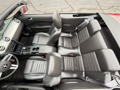 2007 Ford Mustang GT Premium  Convertible 5-Speed - Photo 37 - Flushing, MI 48433