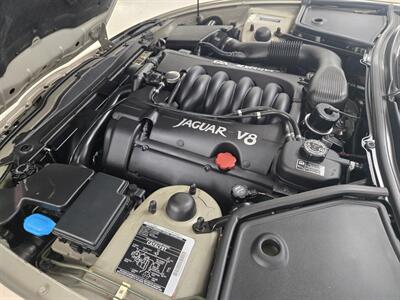 1997 Jaguar XK8 - Photo 17 - Flushing, MI 48433