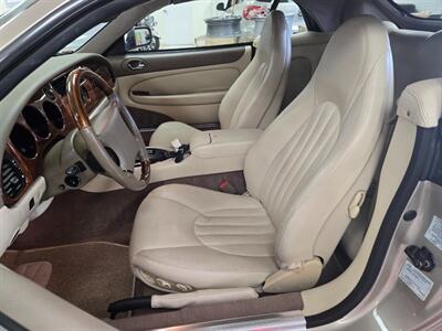 1997 Jaguar XK8 - Photo 10 - Flushing, MI 48433