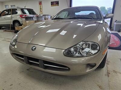 1997 Jaguar XK8 - Photo 5 - Flushing, MI 48433