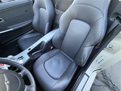 2008 Chrysler Crossfire Limited Convertible - Photo 34 - Flushing, MI 48433