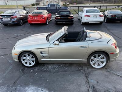 2008 Chrysler Crossfire Limited Convertible - Photo 4 - Flushing, MI 48433