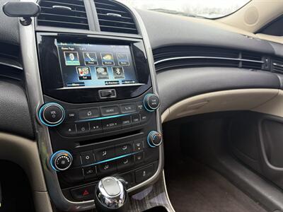 2015 Chevrolet Malibu LT - Photo 15 - Flushing, MI 48433