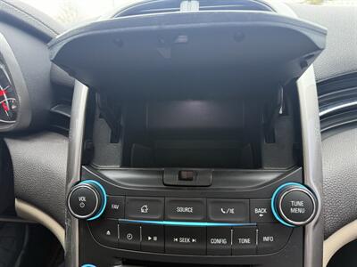 2015 Chevrolet Malibu LT - Photo 17 - Flushing, MI 48433