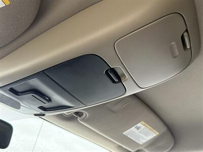 2009 Ford Explorer XLT 4WD V8 - Photo 18 - Flushing, MI 48433